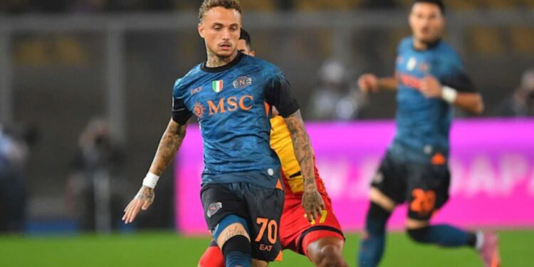 Video/ Napoli pëson vuajtje ndaj ekipit shqiptar, një gol dhe një penallti e humbur mjaftojnë për të mbajtur vendin e parë nën drejtimin e Contes.