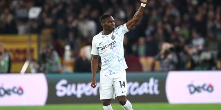 Video/ Një gol i mjaftueshëm, zikaltrit triumfojnë në transfertën e vështirë ndaj Romës dhe kapin kreun e renditjes