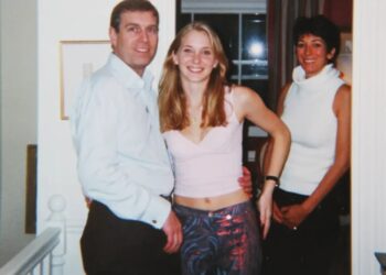 Virginia Giuffre confronton Princin Andrew: ish-i dashuri ndan detaje të telefonatës dramatike pas akuzave të abuzimit