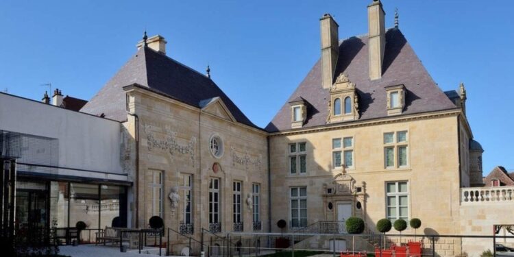 Vjedhje e re në muzeun francez të Diderot, vetëm disa orë pas incidentit në Luvër, humbasin 2,000 monedha.