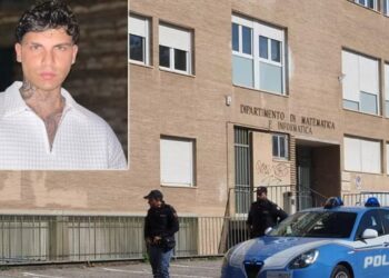 Vrasja e 23-vjeçarit shqiptar në Itali: Askush nuk është arrestuar ende, por policia ka shoqëruar disa të rinj si të dyshuar.