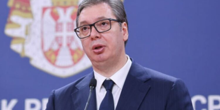 Vuçiç pas disfatës së Serbisë: Shqiptarët festojnë me flamuj, shpresoj që serbët në Kosovë do të festojnë për zgjedhjet.