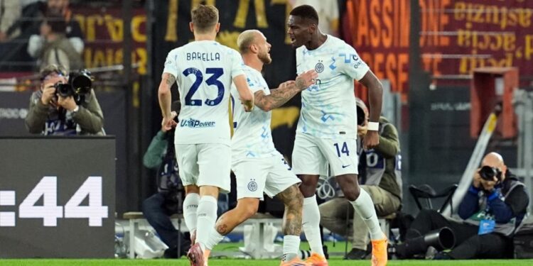 Zikaltërit triumfojnë ndaj Romës në “Olimpico”, vendosin një rekord të ri historik në Serie A