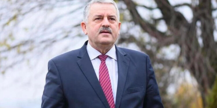 Agim Veliu shpreh dëshirën për t'u përfshirë në listën e LDK-së për zgjedhjet e 28 dhjetorit.