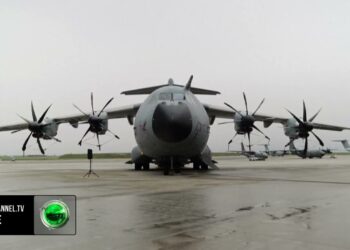 Airbus rihap fluturimet, por 900 avionë ende qëndrojnë në tokë për shkak të frikës nga rrezatimi.