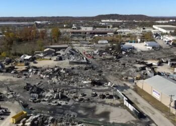 Aksidenti i rëndë ajror në Kentucky, viktimat arrijnë në 14, kërkimet për 9 të zhdukur vazhdojnë.