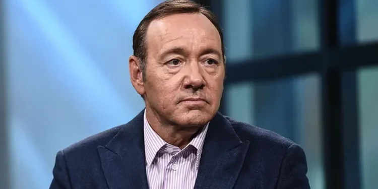 Aktori i famshëm shokon me rrëfimin e tij: Kam humbur shtëpinë!