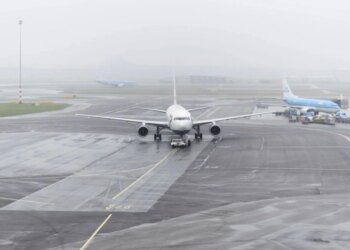 Alarm për dronët e panjohur në Europë, Holanda blen 100 radarë për t’i zbuluar ato.