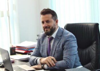 Analiza e Klodian Rados: Një Vështrim mbi Projektligjin ‘Për Barazinë Gjinore’ dhe Mospërputhjen me Kushtetutën dhe Legjislacionin e BE-së