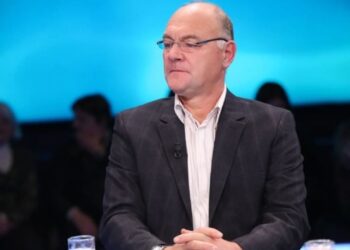 Analiza nga Auron Tare: Rreshteri Twiddy dhe zbuluesi Shanto, dy perspektiva të ndryshme të së njëjtës histori