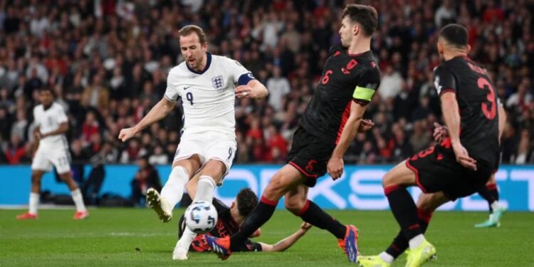 Anglia mb arrives in Tiranë për një tjetër sfidë, Harry Kane dëshiron të arrijë nivelin e legjendës Pelé në ndeshjen me Shqipërinë.