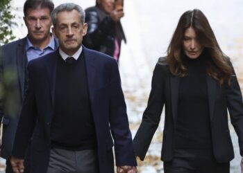 Apelimi i vendimit, gjykata franceze pritet të shpallë sot nëse Sarkozy do të lirohet nga burgu.
