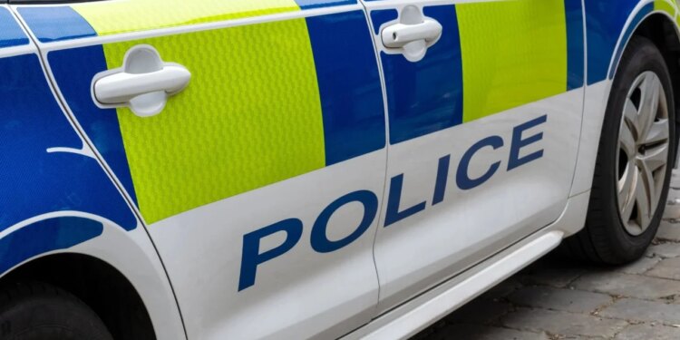 Arrestohet emigranti në Britani pas tre ngacmimesh seksuale brenda pesë ditësh