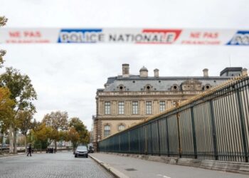 Arrestohet në Paris anëtari i katërt i grupit që kryeu grabitjen në muzeun e Luvrit