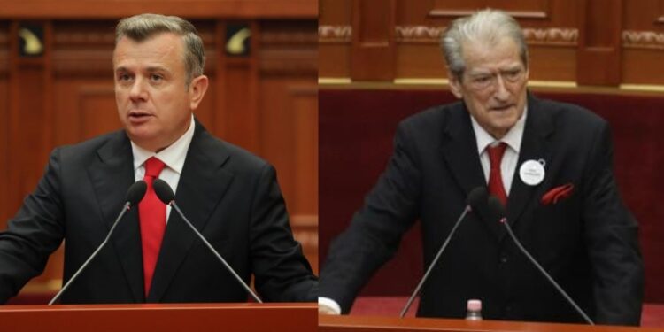 Balla reagon ndaj akuzave të Berishës për vrasje dhe lidhje me bandat: Unë nuk kam akuza si ti, shkon me autoblindë në Tropojë.