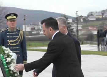 Basha në Prekaz: Dita e Flamurit, një ditë e shenjtë për popullin shqiptar