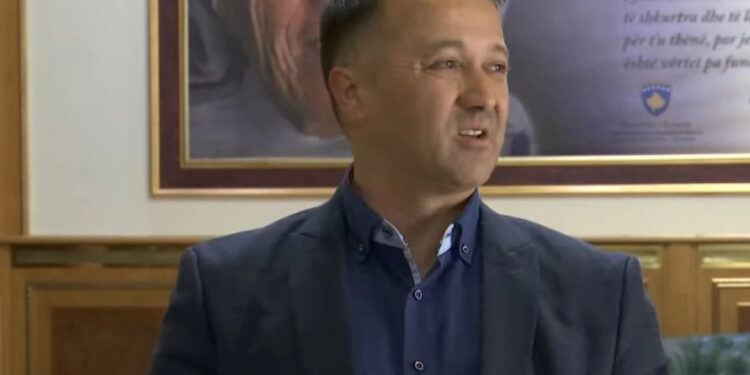 Berisha: Ka lojëra politike ku secili dëmton tjetrin, por Kosova e vuan më së shumti.