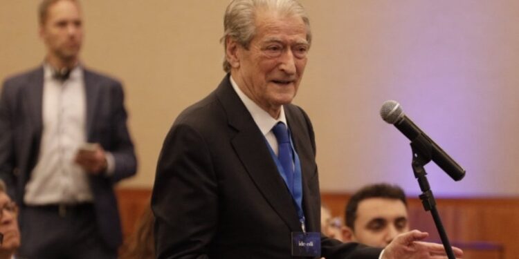 Berisha komenton miratimin e rezolutës së CDI: Do të ndalojmë këtë situatë, ekonomia po dëmtohet rëndë.