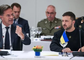 Bisedimet mes SHBA-së dhe Ukrainës: Zelensky flet me Rutten dhe Leyen, ndodhin ndryshime të mëdha.