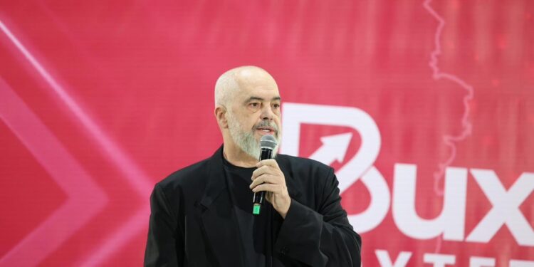 Bonusët për të moshuarit dhe propozimi për paqen fiskale: Rama sqarim mbi 1.7 miliardë euro për pensionet.