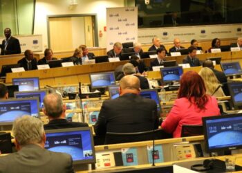 CDI: Çfarë është dhe si Berisha u bë një nga 17 presidentët e saj në katër kontinente?