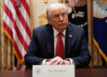 “Çdo kush që e mbështet atë është i paarsyeshëm”: Trump i bën thirrje hebrenjve të Nju Jorkut të mos votonin për kandidatin demokrat.
