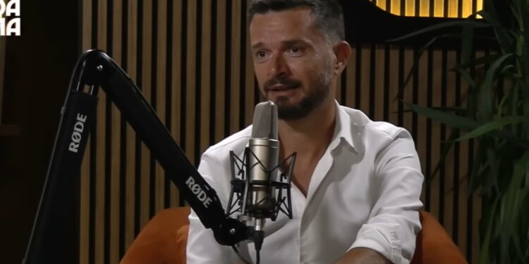 Curri për ‘Grida Duma Podcast’: ‘Nuk bëj shaka me fëmijën, këtë kusht duhet të plotësoj për t'u bërë baba’