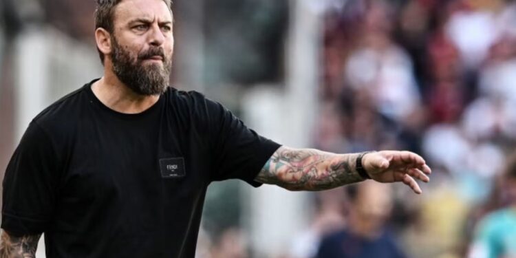 De Rossi në rrugën e rikthimit si trajner, ish-kapiteni i Romës gati për të udhëhequr klubin italian.