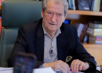 Debati në Kamzë me Nokën, Berisha: Askush nuk është përjashtuar nga partia, PD do të ofrojë mundësi…