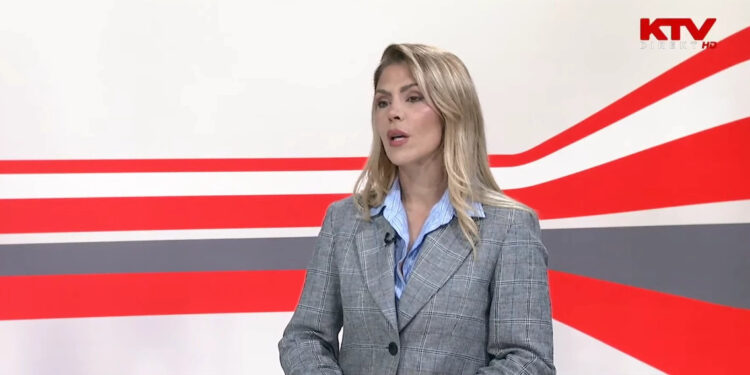 Deliu kritikon Qeverinë Kurti për rritjen e varfërisë, izolimin dhe prirjet autoritare.