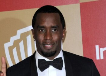 Diddy kalon Ditën e Falënderimeve në qeli, financoi një vakt për rreth 1,000 të burgosur të tjerë.