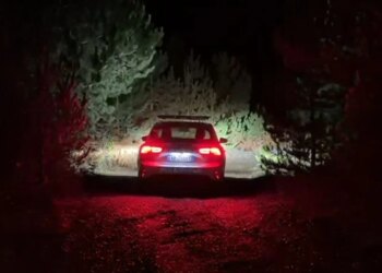 Dorëzimi i një prej të dyshuarve në Orosh para RENEA-s, ai është i plagosur.