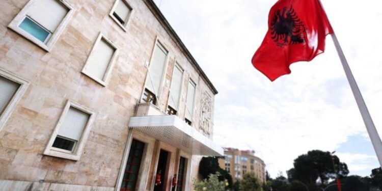 EMRAT/ Majlinda Angoni shpallet e lirë nga pozita e Prefektes së Shkodrës, ndryshime dhe në disa ministri.