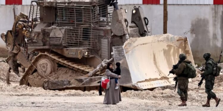 "Expulsioni i palestinezëve nga Izraeli, krime të luftës", Organizata për të Drejtave të Njeriut: Të hetohen zyrtarët e lartë izraelitë.