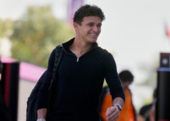 F1: Para garës së Katarit, Norris thotë se qëndrimi i tij nuk ka ndryshuar.