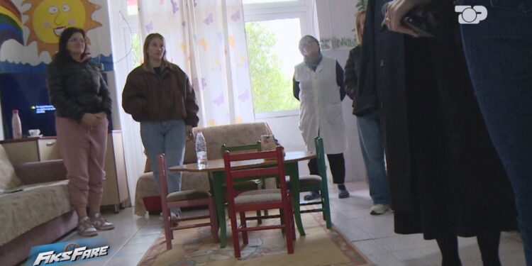 Fiks Fare: Shtëpitë e Fëmijës në Vlorë dhe Korçë të zbrazta, por me paga të larta. Institucione që shpenzojnë miliona pa fëmijë.