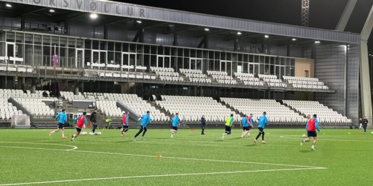 Futbolli që befason: Si një vend me vetëm 55 mijë banorë po aspiron për Kupën e Botës 2026