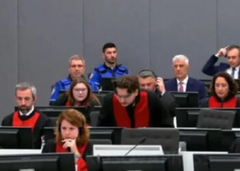 Hashim Thaçi uron Shqipërinë nga gjykata e Hagës, ish-presidenti: Sot nuk duhej të kishte seancë për mua, është një festë për të gjithë shqiptarët.