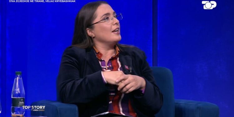 Hetimi i SPAK: Cili do të jetë hapi pasues pas dosjes së 'Tunelit të Llogarasë'? Gazetarja Anila Hoxha ndan informacion në Top Story.