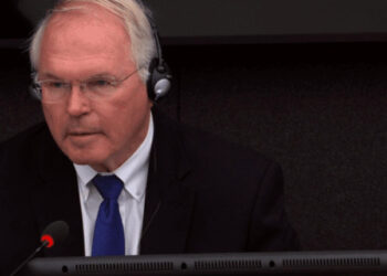 Hill: Marrëveshja e Rambouillet-it sfidoi besimin e Millosheviqit se shqiptarët nuk mund të bashkohen për asgjë.