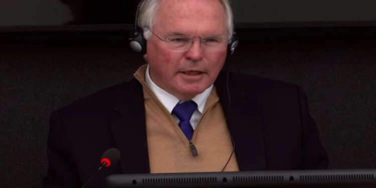 Hill mbi UÇK-në: Nuk ishte një grup i strukturuar mirë me hierarki komanduese.