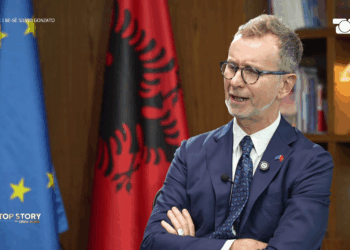 Intervistë në “Top Story”: Gonzato thekson rëndësinë e negociatave për anëtarësim dhe problemet e burokracisë në Bruksel.