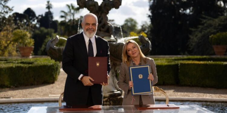 Italia, avokatja e Shqipërisë në BE" / Rama në intervistë me Corriere: "Presim një marrëveshje të re evropiane për emigracionin. Meloni e ka çuar në një nivel të ri...