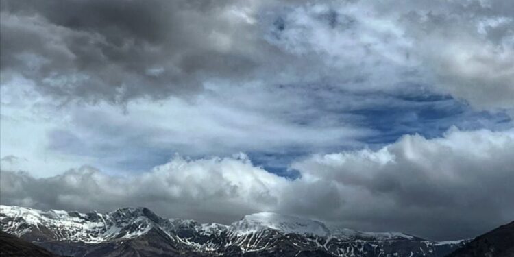 Java nis me temperatura të ulëta, por do të ketë shi sot? Parashikimi i motit për këtë të hënë.