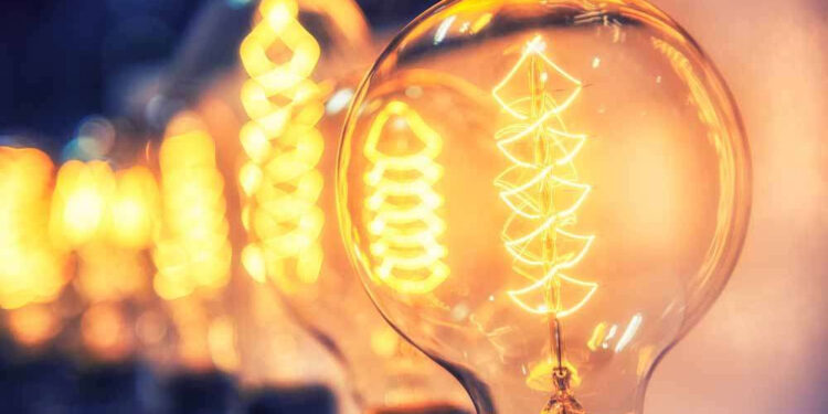 KEDS: Rritja e konsumit të energjisë po e ngarkon rrjetin elektrik