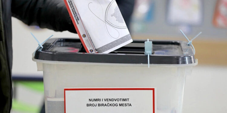 KQZ: Votimi me ndihmë është i lejuar vetëm për ata që provojnë aftësinë e kufizuar.