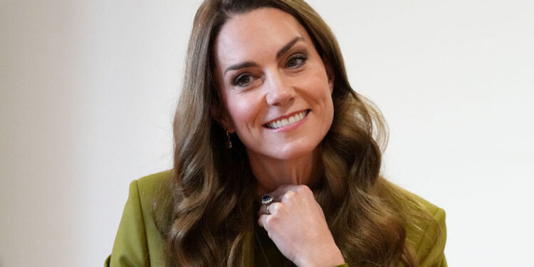 Kate Middleton mbajti fjalimin e saj të parë publik pas dy vitesh: Dashuria është lidhja më e rëndësishme dhe thelbësore.