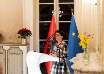 Konferenca e 7-të Ndërqeveritare: Marta Kos, “Si ambasadorja e katërt e Shqipërisë në Bruksel, ndihem se kjo është shtëpia juaj e re”