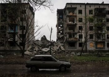 Konflikti në Ukrainë: "Më shumë se 1400 afrikanë nga 30 kontinente po luftojnë në krah të rusëve," thotë ministri i Jashtëm ukrainas, duke theksuar se dërgohen në misione të rrezikshme.