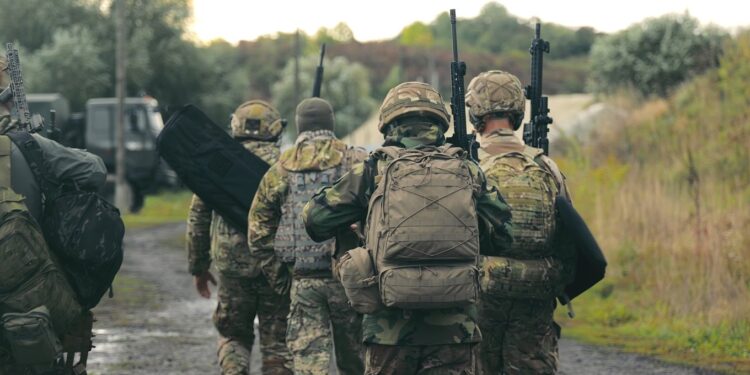 Kremlini akuzon për mbështetje rreth 5,000 trupave ukrainase në Kharkiv